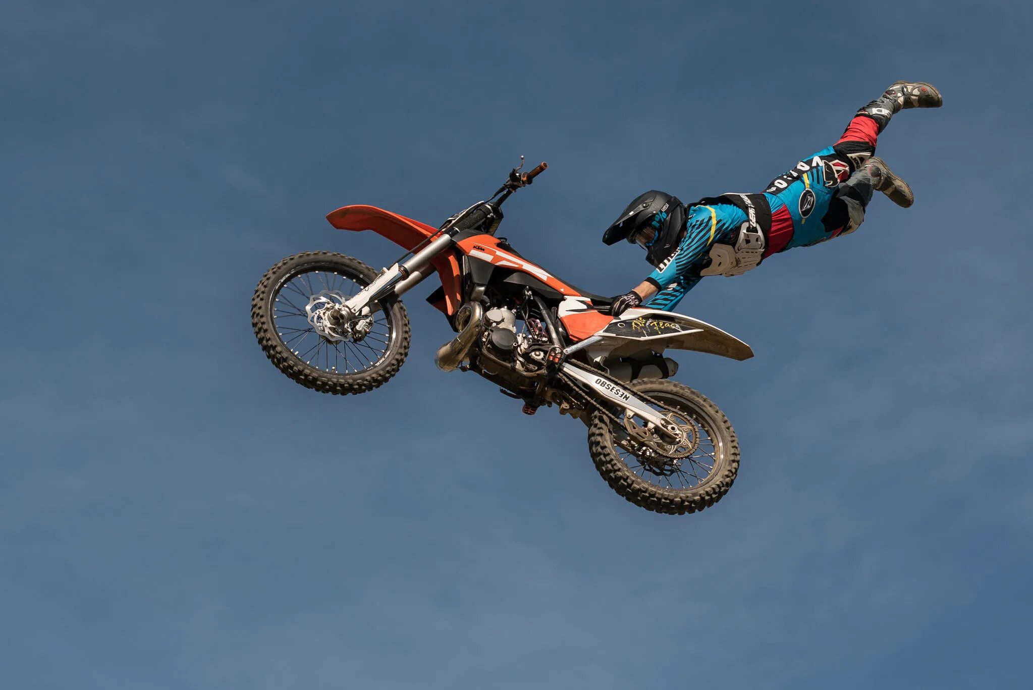 Каскадер. Колпино шоу каскадеров ока. Каскадер 4 буквы. Каскадер 4 буквы. Каскадер 4 буквы.