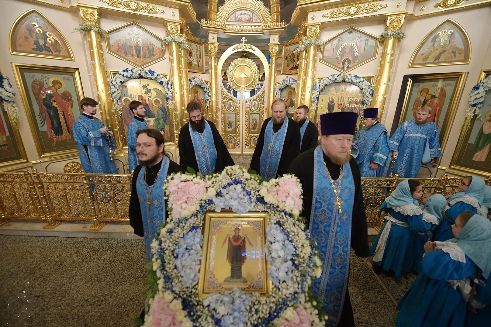 Покровский женский монастырь Москва. Покровская Божья Матерь. Покровский ставропигиальный монастырь Матроны. Климовский Покровский монастырь Ногинск. Сайт покровского женского монастыря в москве