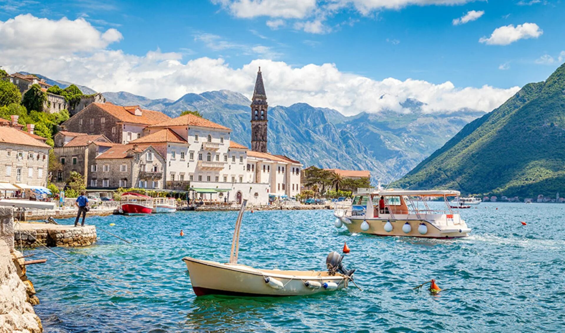 Montenegro airlines авиакомпания. Air montenegro. 757 400 montenegro airlines. Montenegro airlines флот. Монтенегро билеты.