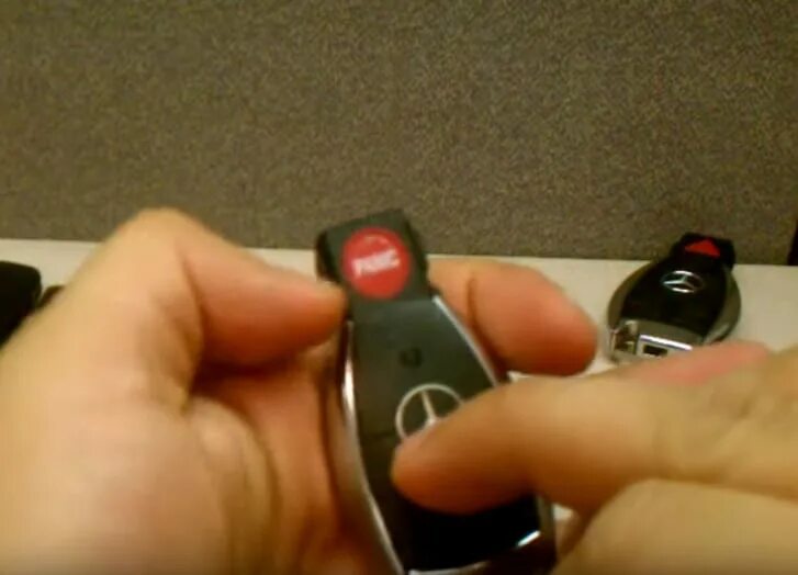 Замена батареек - Mercedes-Benz E-class (W211), 2,1 л, 2004 года запчасти DRIVE2