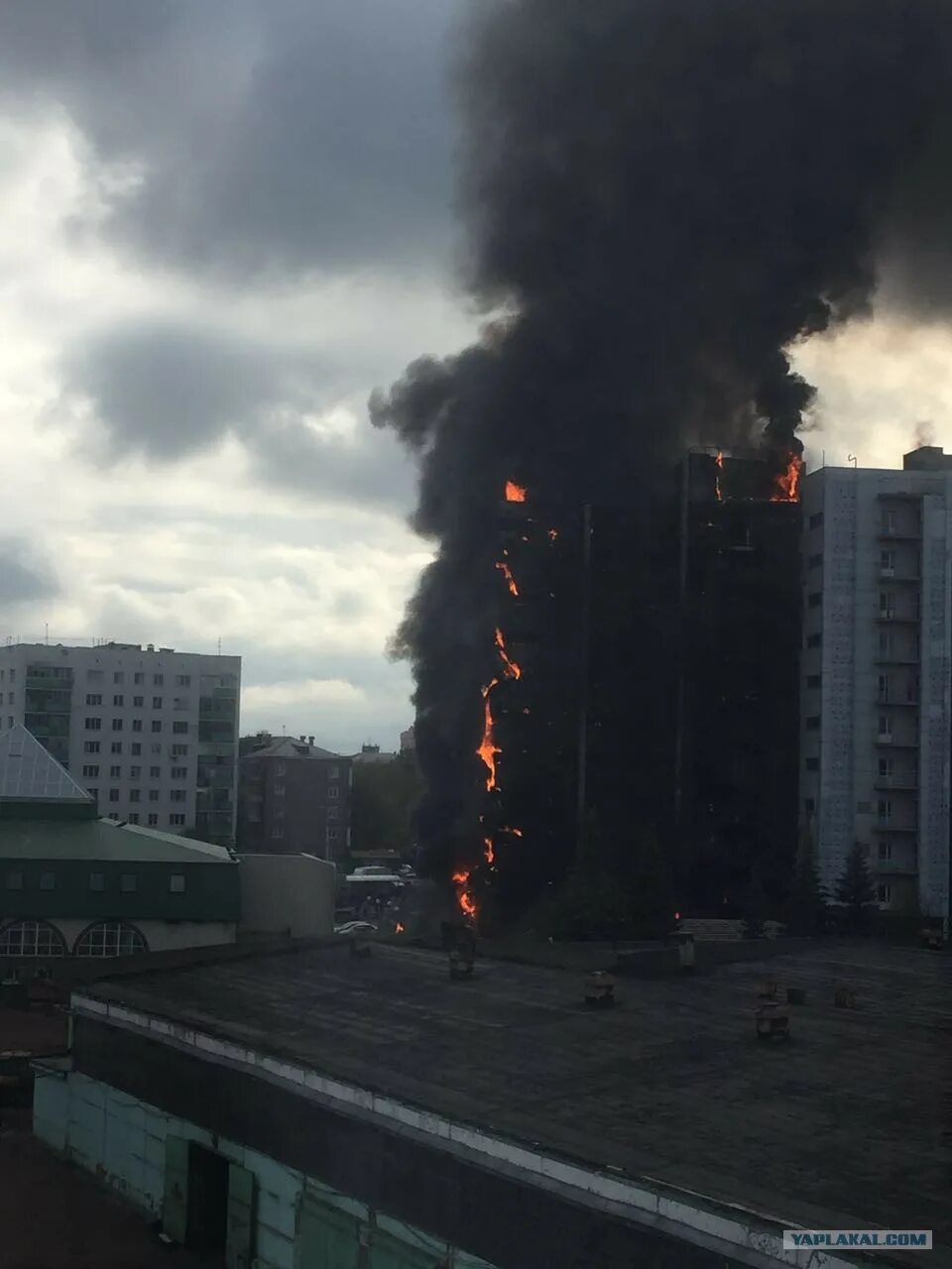 Время в данный момент в уфе. Время в данный момент в уфе. Точное время сейчас. Сколько часов разница. Мост через белую в уфе.