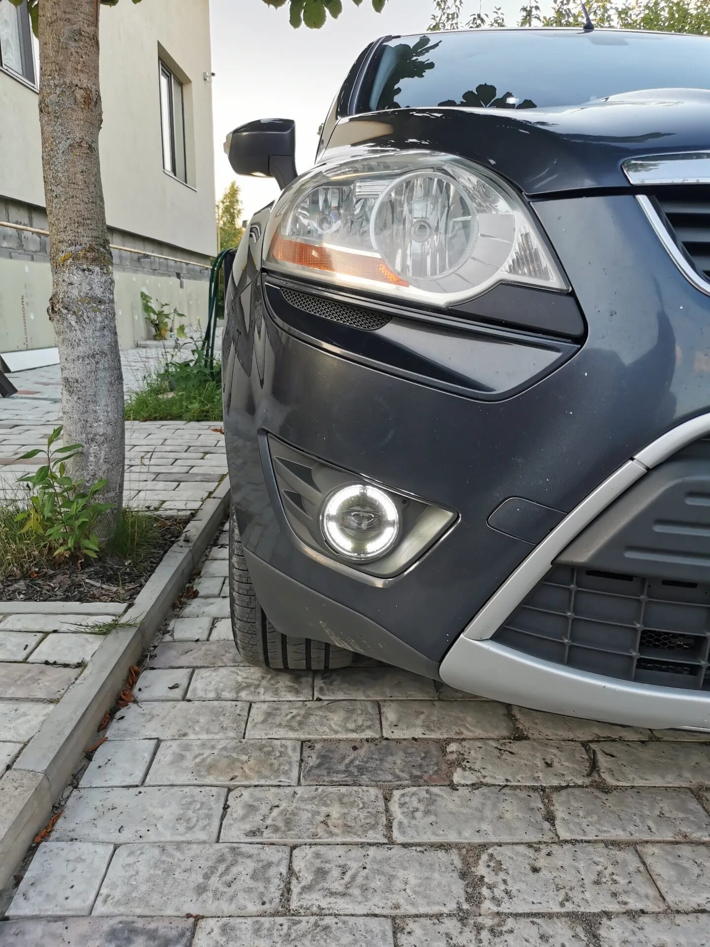 Дневные ходовые огни ford kuga 1. Дхо форд куга 2014. Ходовые огни в куга 2. Дхо форд куга 1. Ходовые огни в куга 2.