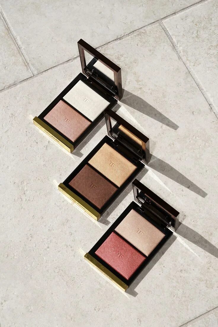 Tom ford aw 16. Tom ford illuminating skin duo. Tom ford skin illuminating powder duo 01 moodlight. Бронзер том форд терра. Tom ford skin illuminating.