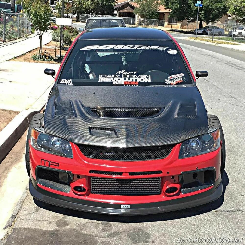 Купить тюнинг митсубиси. Mitsubishi Lancer Evolution 9 Tuning. Обвес Эволюшн на Лансер 9. Обвесы на Эво 9. Обвес на Митсубиси Лансер 9.