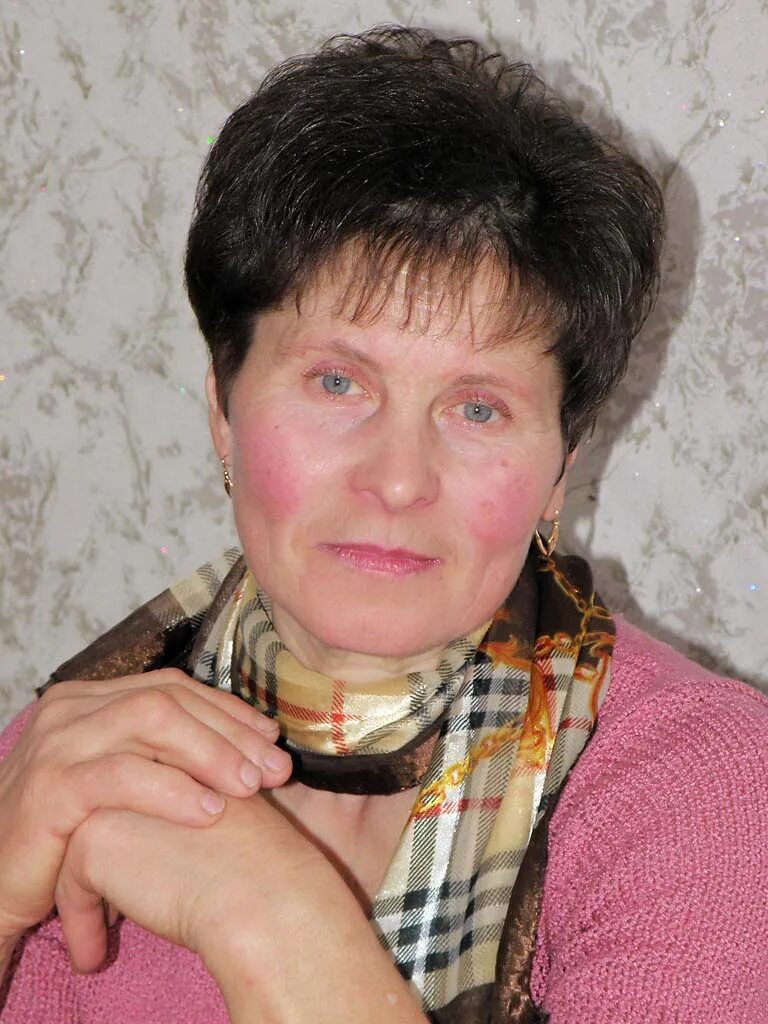 Беларусь могилев , надгробие на могилу. Село ул. Новые максимовичи. Новые максимовичи. Новые максимовичи.