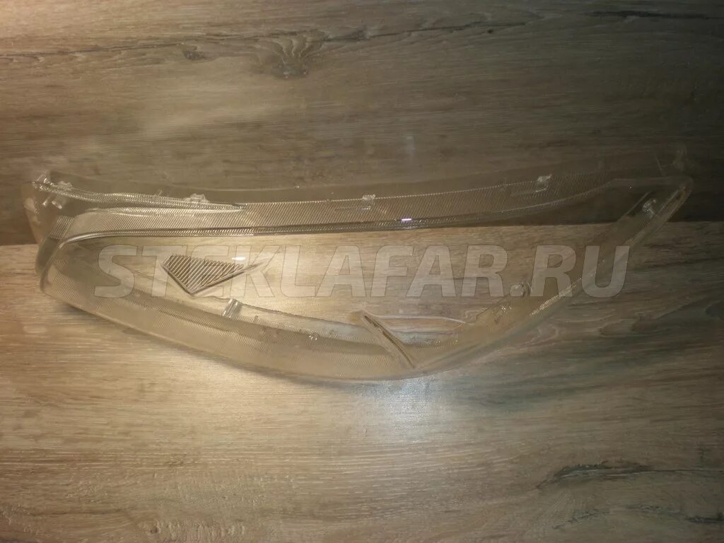 Стекла на фары тойота рав 4. Tyrv413-020-l. Стекло фары рав4 2012г. Стекла фар рав 4. Стекло фары рав 4 2006-2012.