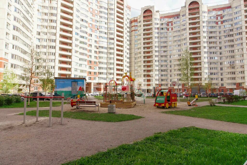 Санкт-петербург, ул. Ворошилова 25 к 2. Ворошилова 25. Ворошилова 25 ижевск. Родные просторы магазин воронеж.