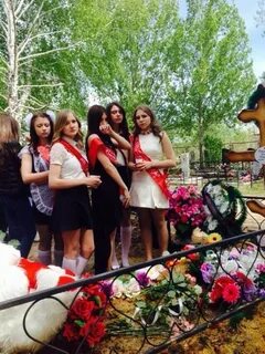 Одноклассница лена