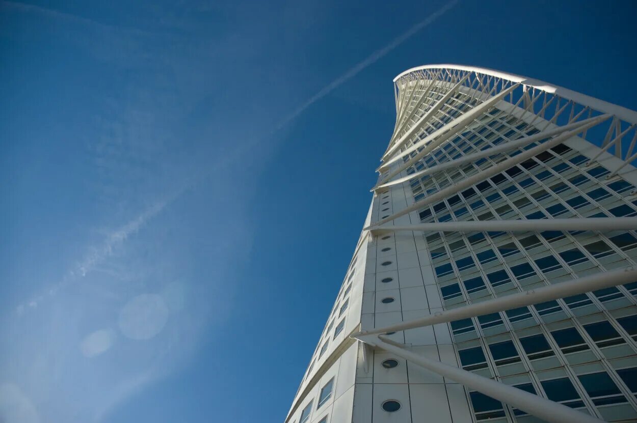 Сантьяго Калатрава. Небоскреб "turningtorso". Небоскреб turning Torso. Небоскреб turning Torso мальмё,. Mode Gakuen Spiral Tower небоскреб.