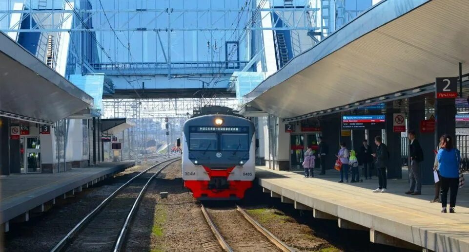 Электричка курский вокзал балашиха остановки. Станция кучино - москва курская. Станция храпуново. Электричка курская до кучино. Курский вокзал фрязево маршрут электричек.