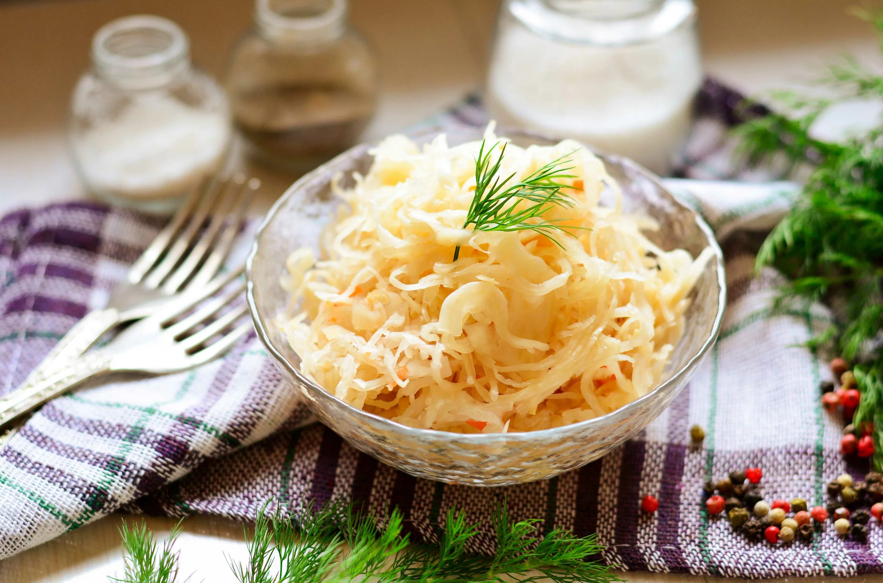 . Шома капуста (квашеная капуста). Белорусская квашеная капуста. Sauerkraut – квашеная капуста.. Квашеная капуста горчичная Поляна. Квашеная капуста готова