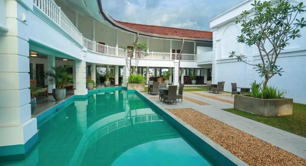 Отель гибискус шри ланка. Hibiscus beach hotel villas 4 шри-ланка калутара. Hibiscus beach 4 калутара. Hibiscus beach hotel villas 3 шри ланка. Hibiscus beach hotel & villas4 *.