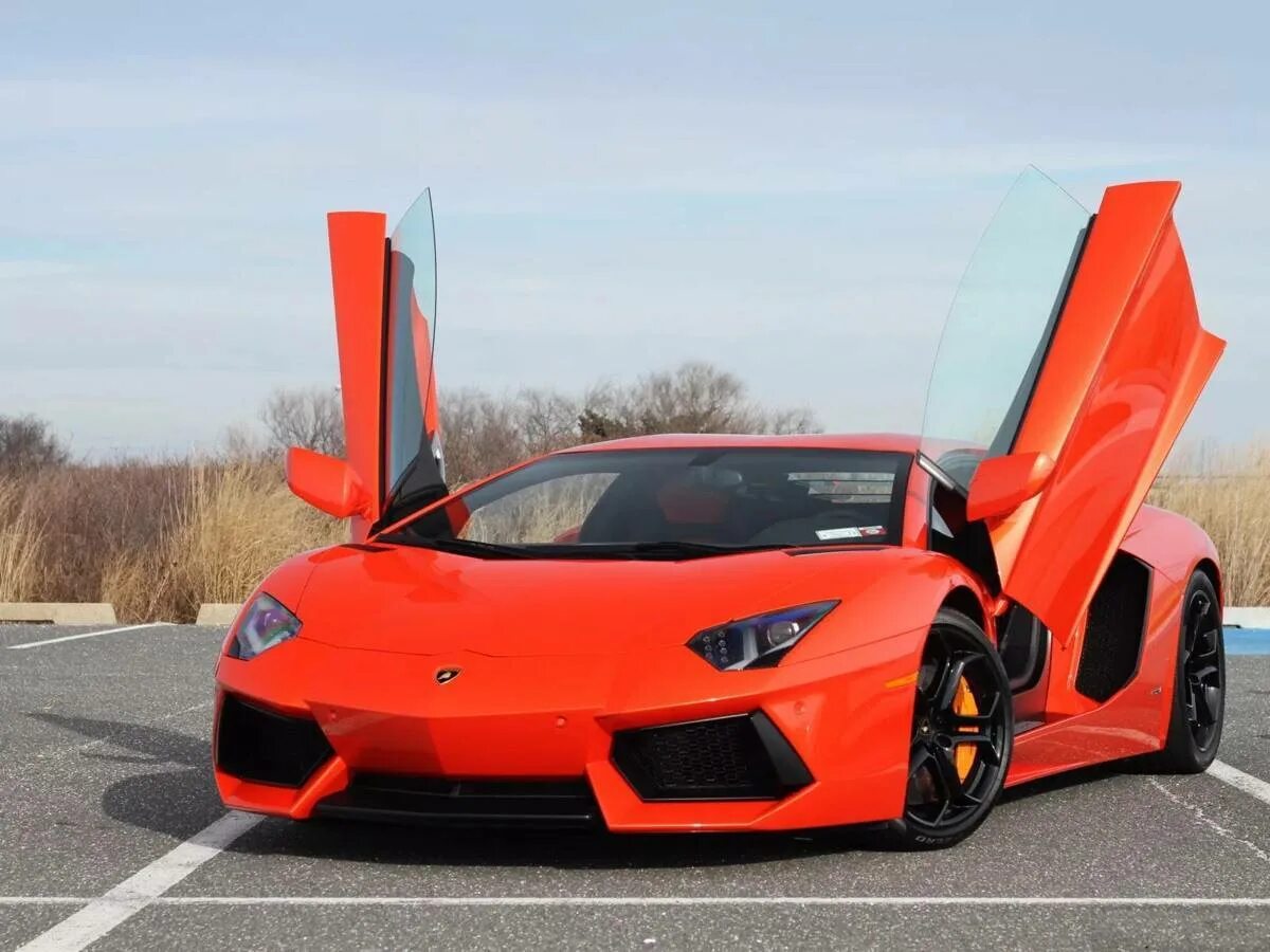 Какие крутые тачки. Lamborghini Aventador lp700. Lamborghini Aventador lp700-4. Lamborghini Aventador lp700-4 оранжевый. Lamborghini Aventador lp700-4 красный.