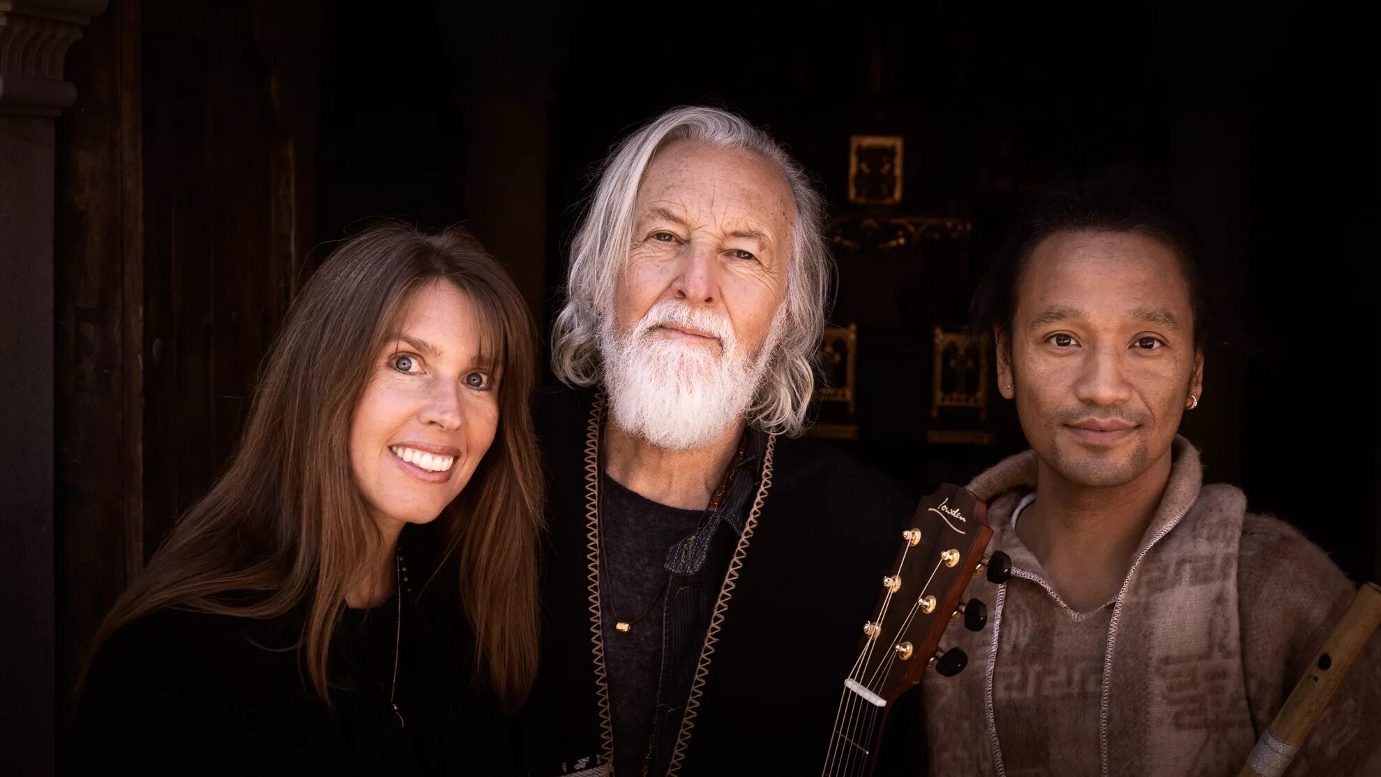 Мантры дева премал лучшее. Мантра дева премал мантра. Мула мантра. Магия мантр дэва премал. Гаятри мантра дева премал.