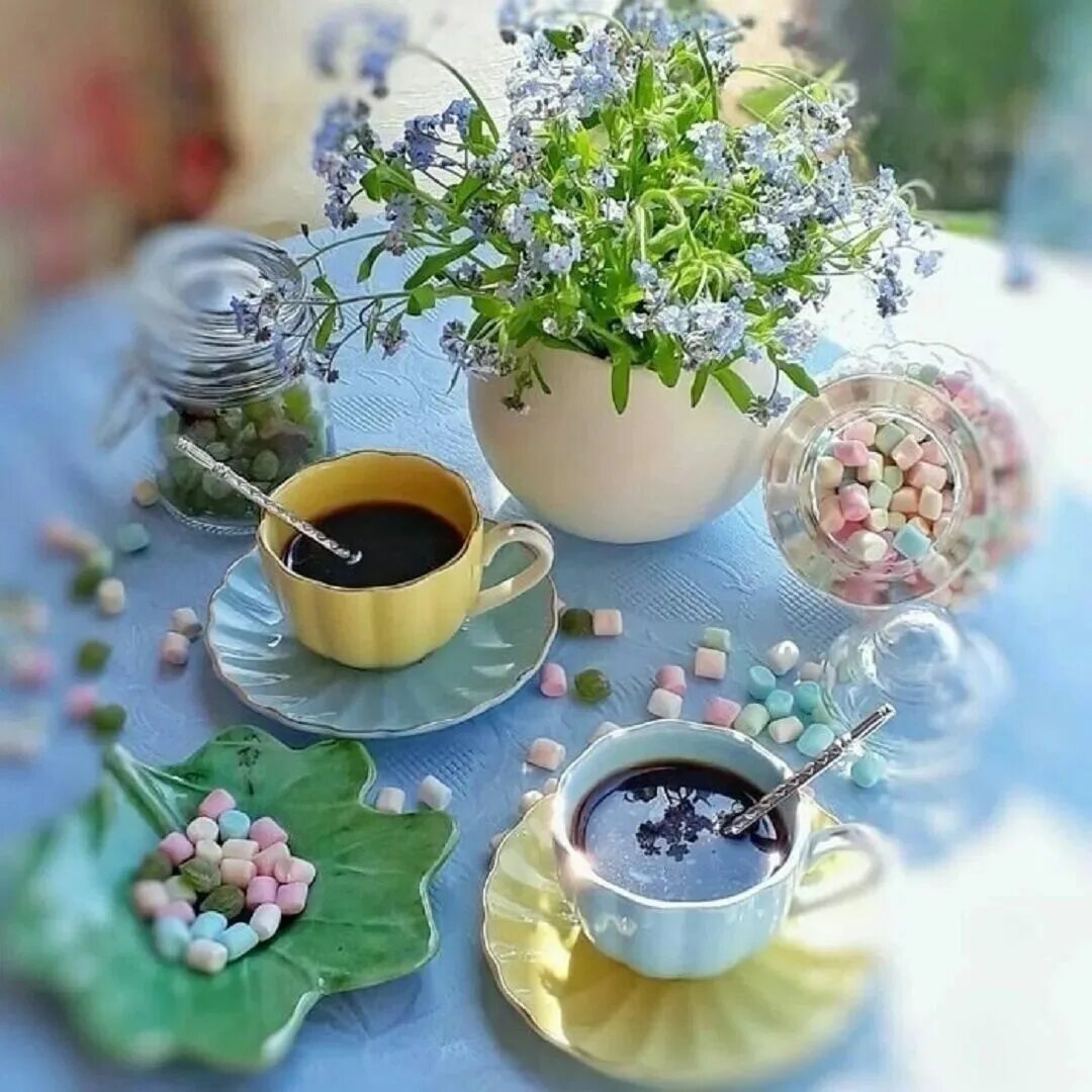 Теплый замечательный день. Весеннее чаепитие. Доброе Весеннее утро. Стильные пожелания с добрым утром.