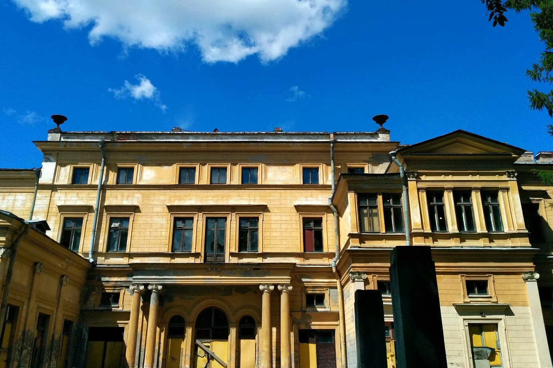 Спб михайловская сегодня. Спб михайловская сегодня. Ул михайловская спб. Гранд отель европа санкт-петербург. Спб михайловская сегодня.