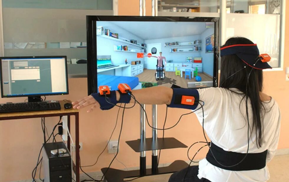 Использованием технологий виртуальной реальности. Vr реабилитация. виртуальная реальность в реабилитации. тренажер виртуальной реальности для реабилитации. компьютерные тренажеры в медицине.