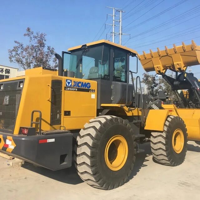 Фронтальный погрузчик xcmg 500. Погрузчик xcmg lw500fn. Lw500. Lw 500 погрузчик. Lw500kn.