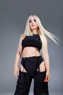 Ava max heaven