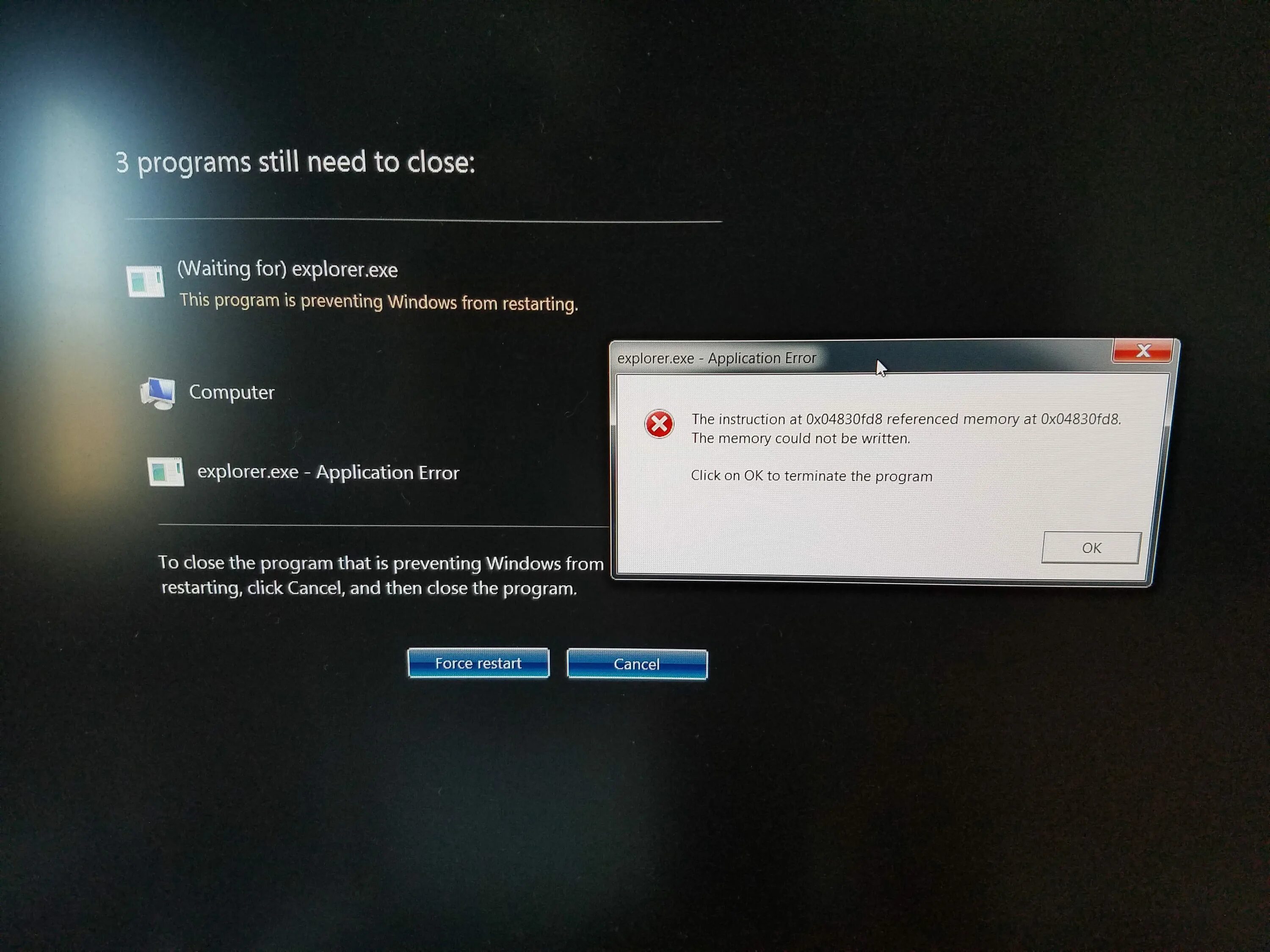 Коды проблем windows 7. Windows 7 shutdown. windows 7 shutdown error. update windows 7. stiller for windows.