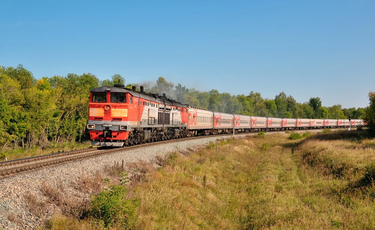 Советский хмао площадь города. Поезд 522 новороссийск. Станция батайск скжд. Приобье новороссийск. Приобье новороссийск.