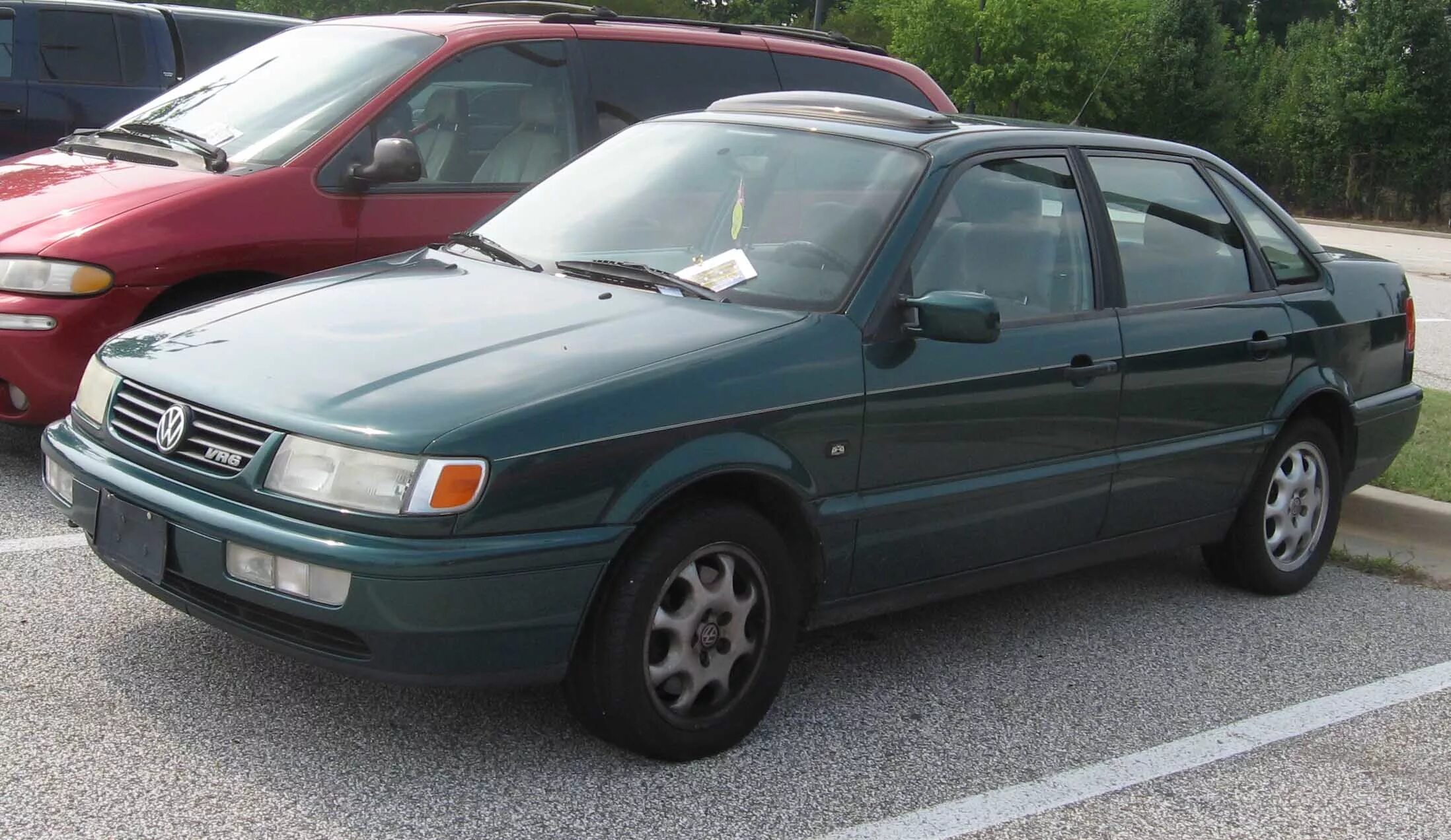 Купить пассат в4. Volkswagen Passat b4 седан 1994. Volkswagen Passat b4 седан 1995. Volkswagen Passat b4 седан. Фольксваген Пассат б4 седан 1.8.