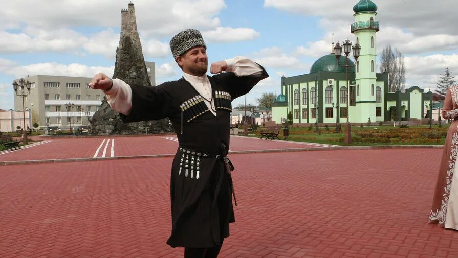 Песни день рождения чеченски