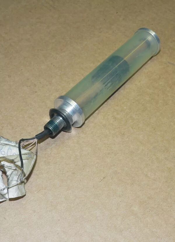 Уровень топлива на герконах. Датчик уровня топлива на герконах. Датчик уровня топлива рд8163. Датчик уровня топлива на герконах. Сделать датчик уровня топлива.