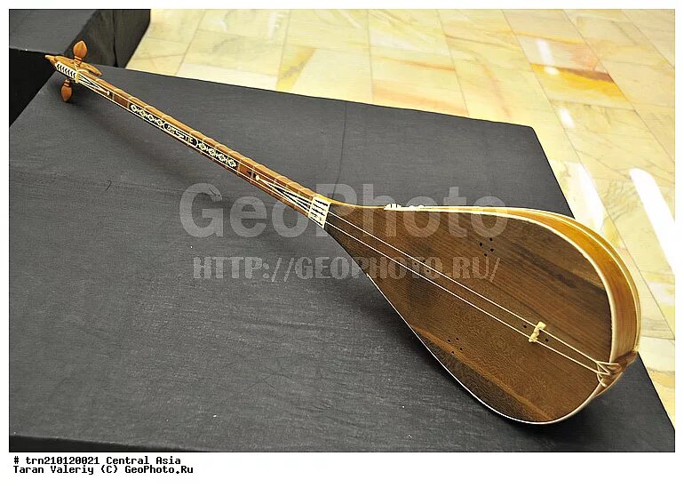 Зурна деревянный духовой музыкальный инструмент. Казахские музыкальные инструменты жетыген. Грузинский музыкальный инструмент духовой. Жетиген-струнный музыкальный инструмент. Информация о зурне.