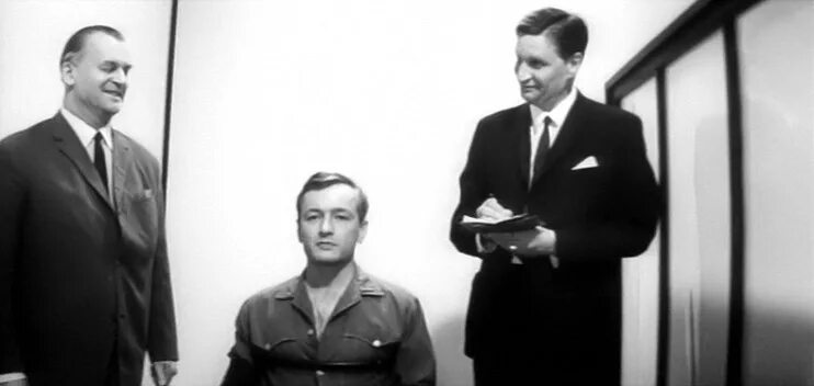 Ссср, 1968. Михаил ножкин в фильме ошибка резидента. Ошибка резидента плятт. Ошибка резидента фильм 1968. Георгий жженов в фильме ошибка резидента.