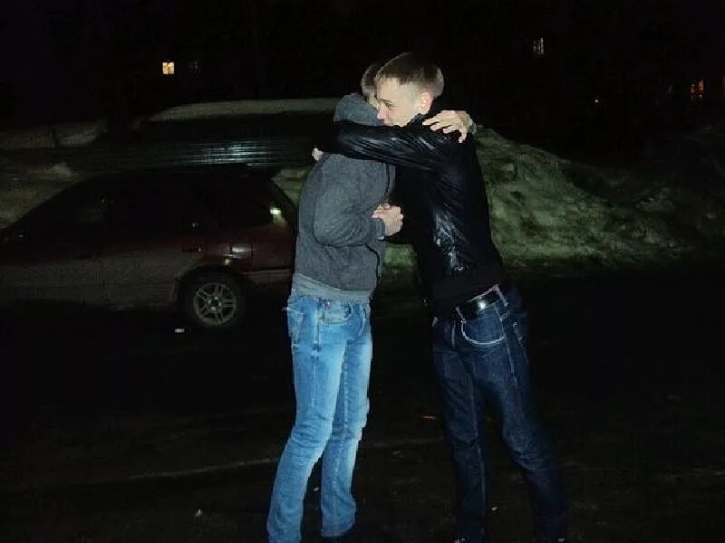 Я буду рядом брат. Брат всегда рядом. брат я всегда рядом. брат всегда брат. брат я рядом.