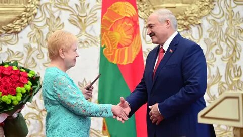 Лукашенко уволил