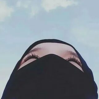 Лицо девушки хиджабе