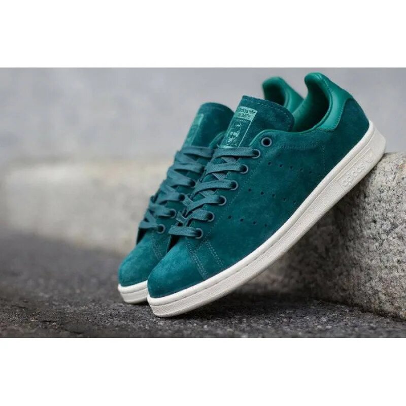 Сине зеленые кроссовки. Adidas Stan Smith Suede. Кроссовки adidas Stan Smith. Adidas Stan Smith замша. Adidas Stan Smith зеленые.