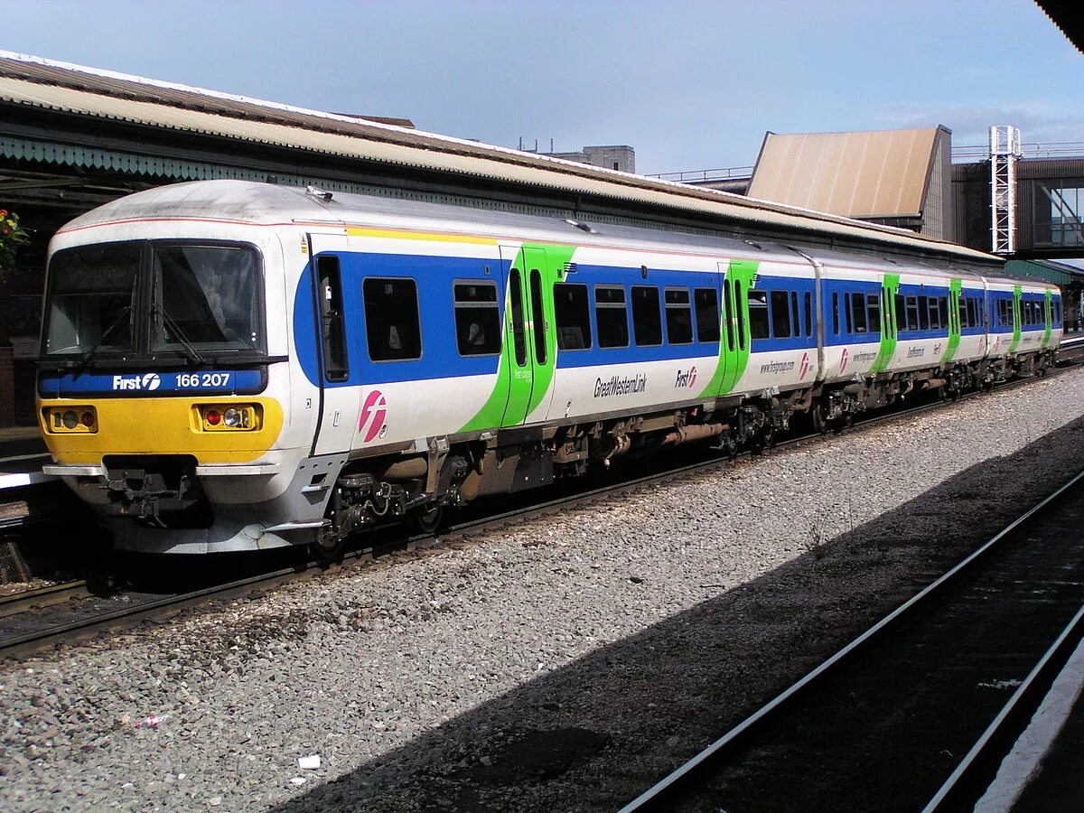 British Rail class 166. British Rail class 165. Class 166 GWR. Class 166 British Railway.