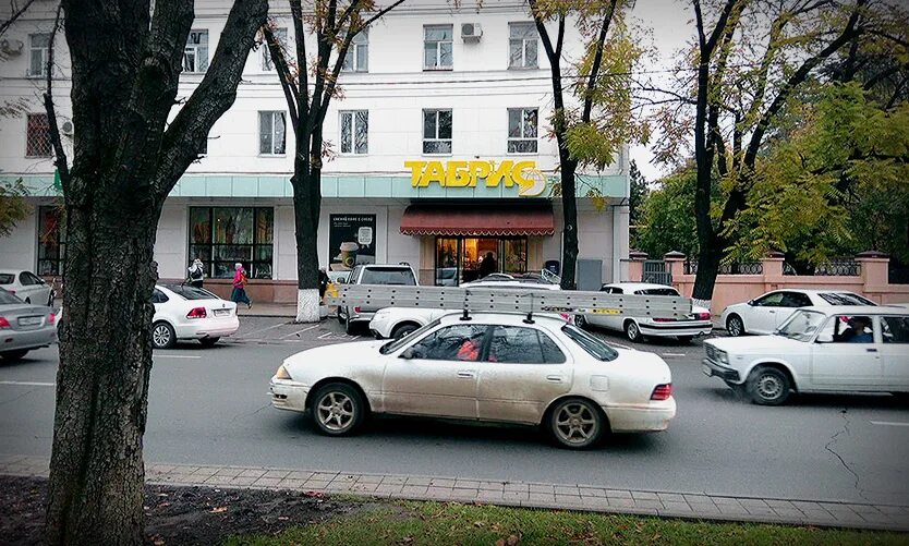 Чем отличается универсам от универмага. Чем отличается универсам от универмага