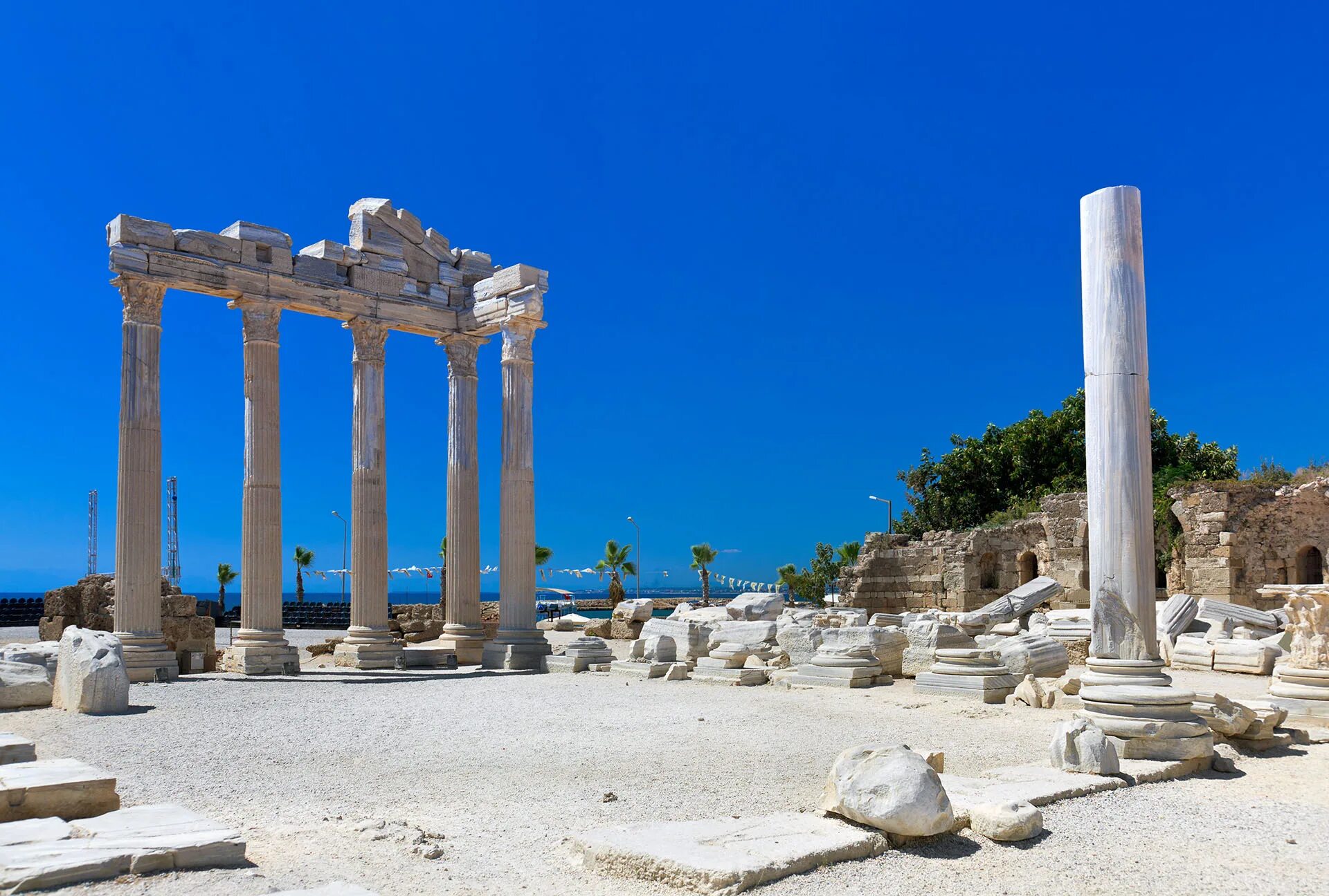 Храм аполлона сиде турция. Лиман сиде. Психоакустическая модель. Храм аполлона сиде турция. Surah ad duha text english.