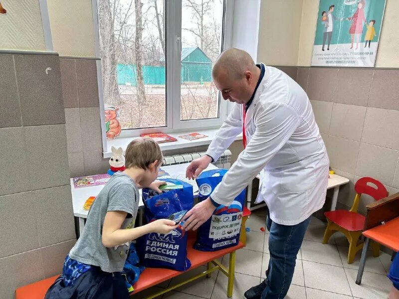 клиника глазной доктор долгопрудный. комсомольская улица 9а долгопрудный.