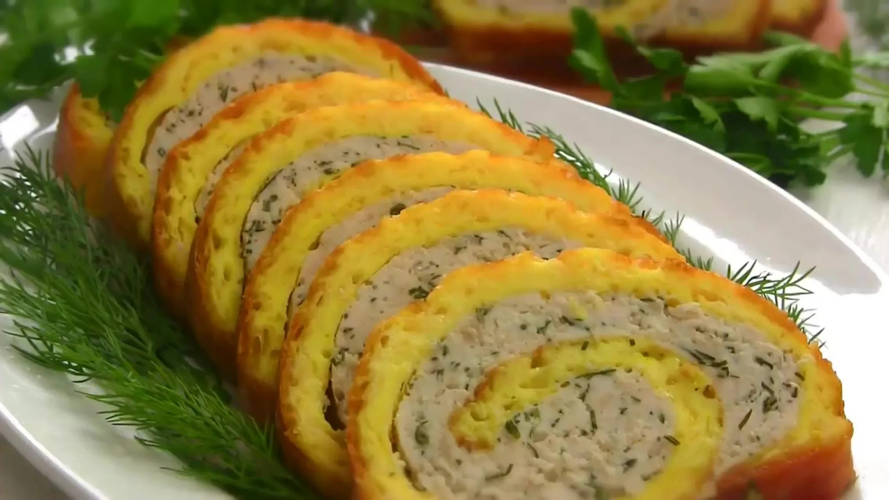 Сырный мясной рулет. Сырный мясной рулет. Сырный мясной рулет. Сырно мясной рулет. Сырный мясной рулет.