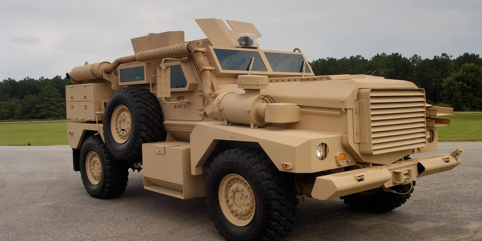 Кугуар 4. Кугуар (MRAP). MRAP cougar 4x4. Бронеавтомобили MRAP "MAXXPRO". Бронированная машина м-20 MRAP 6x6.