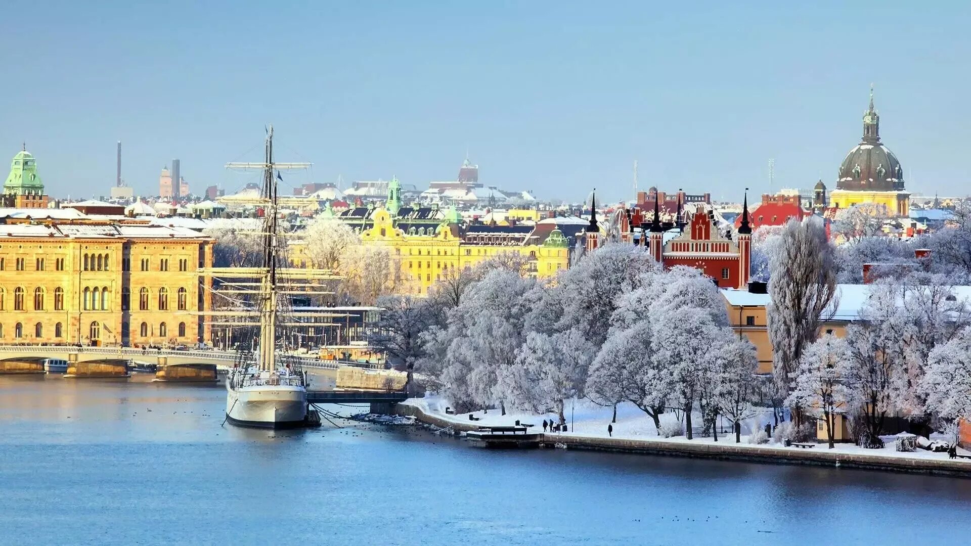 Хельсинки температура. Швеция Стокгольм. Стокгольм Швеция зима. Хельсинки Финляндия Стокгольм. Зимний Хельсинки.