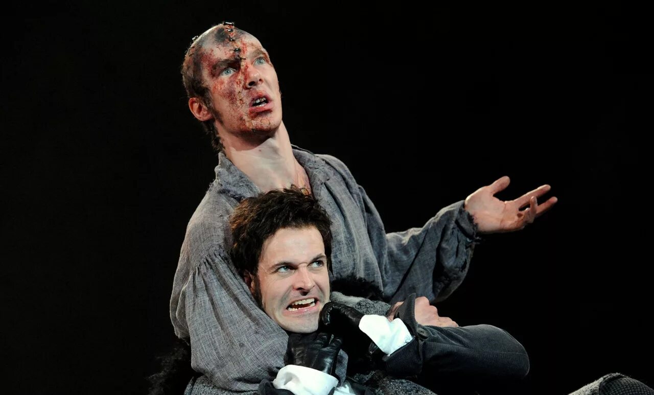 Спектакли с известными актерами. Спектакль Франкенштейн с Бенедиктом Камбербэтчем.