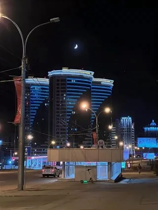 Красный проспект новосибирск вечер. Сегодня вечером в новосибирске. Конец света. Новосибирск зимой. Новосибирск октябрь 2022.