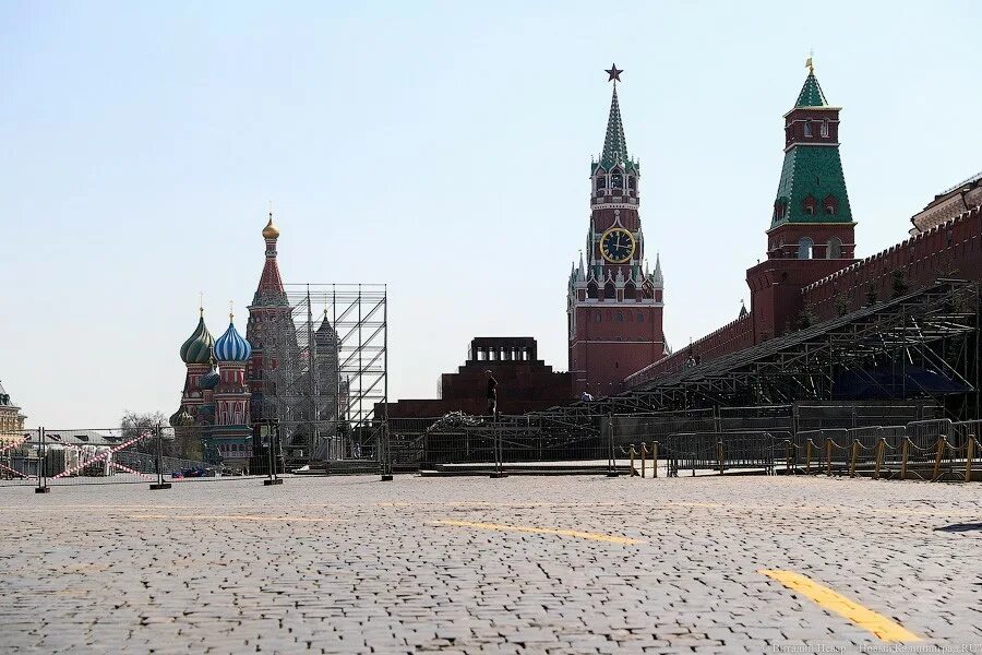 Котельническая набережная 1. Москва введено. Московские часы на красной площади. Москва введено. Закат на москве реке.