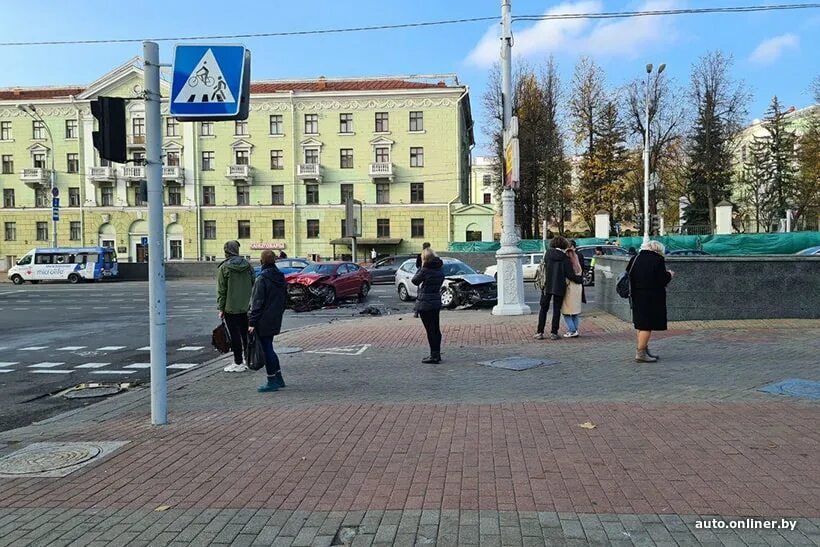 Столица просп независимости 3 2 минск отзывы. Городской комитет белоруссия проспект незалежности.