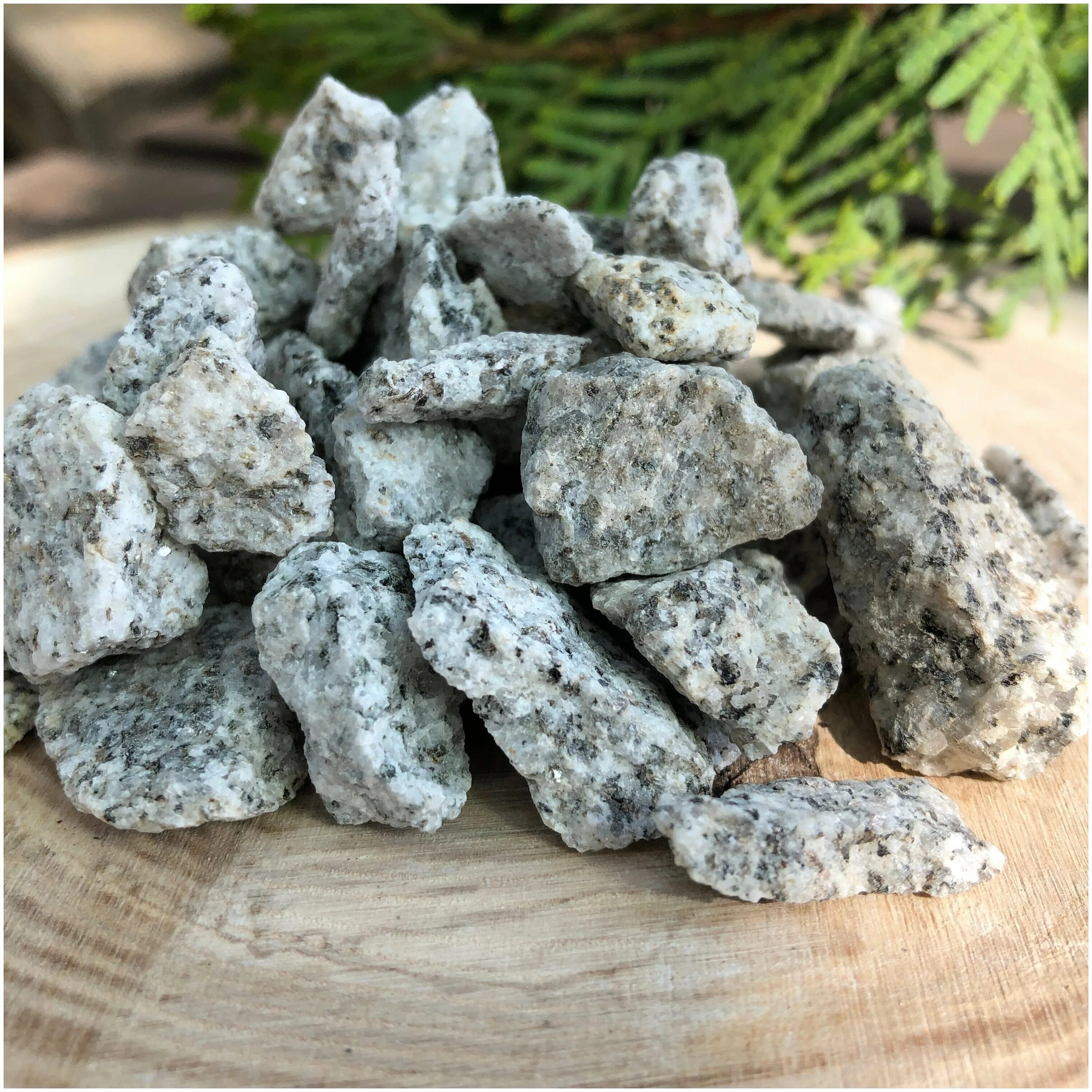 гранитная крошка 2-5 антигололедная. крошка гранитная 5-10мм 5кг. гранитная и мраморная крошка. гранитная крошка отзывы. дымчатый гранит.