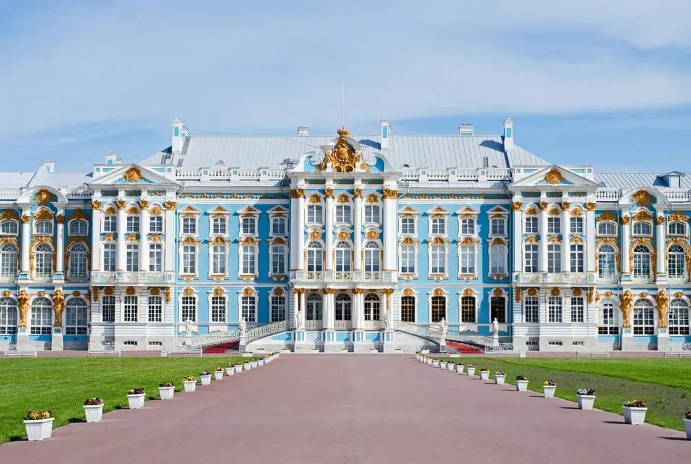 Голубой дворец в санкт петербурге. Екатерининский дворец в санкт-петербурге. большой екатерининский дворец в царском селе. франческо растрелли екатерининский дворец. большой екатерининский дворец растрелли.