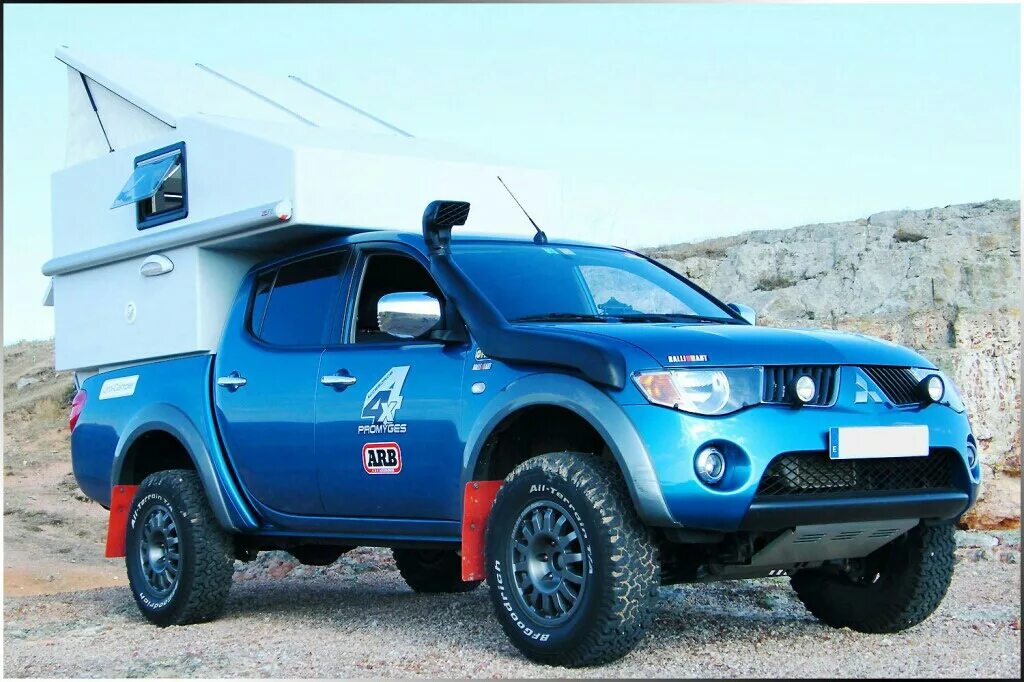 Mitsubishi l200 Camper. Мицубиси л200. Мицубиси л200 автодом. Мицубиси л200 кемпер. Купить мицубиси л200 на авито