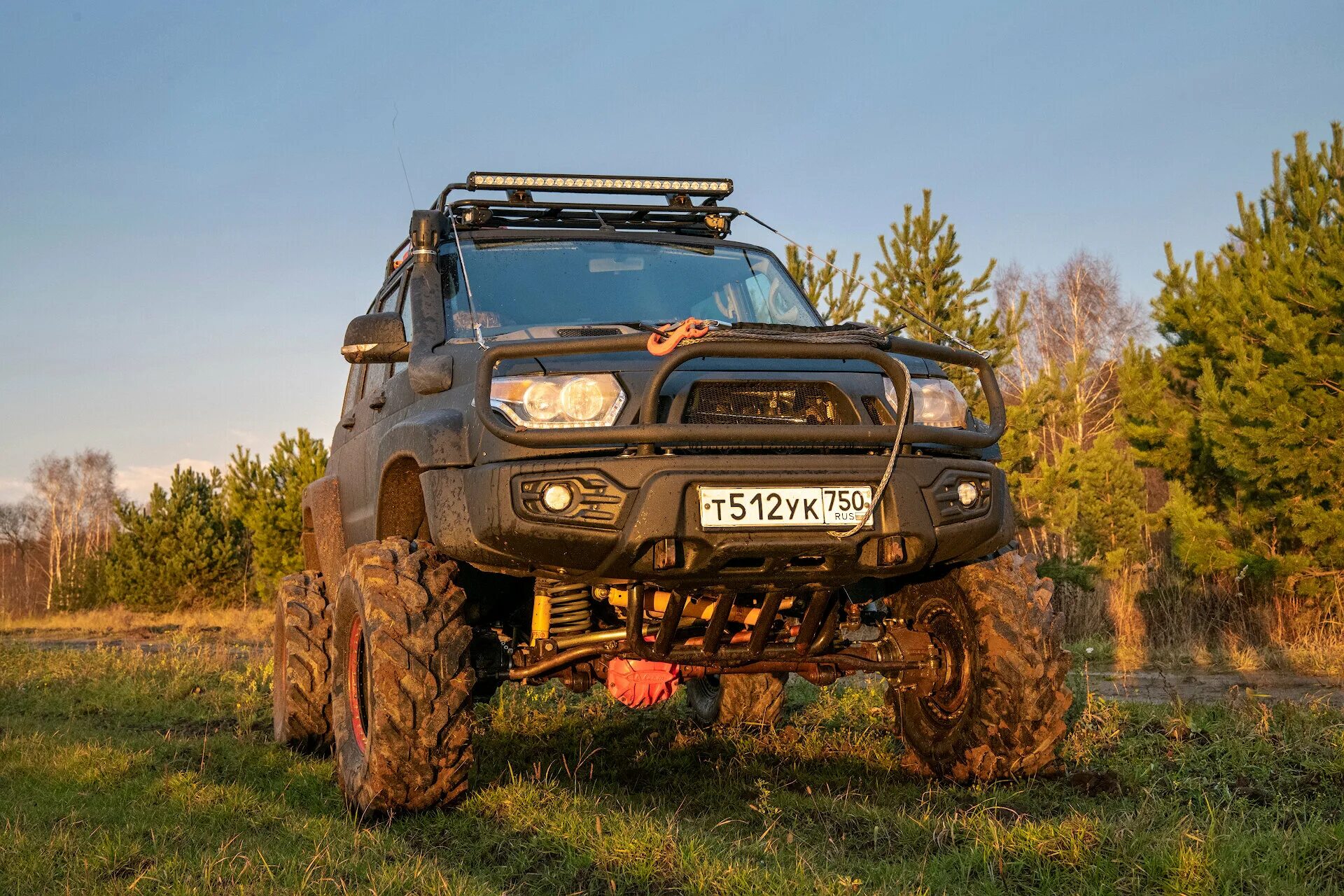 Уазик 4 4. Offroad Tuning Patriot УАЗ. УАЗ Патриот для бездорожья. УАЗ Хантер оффроад. Тюнингованный УАЗ Патриот.