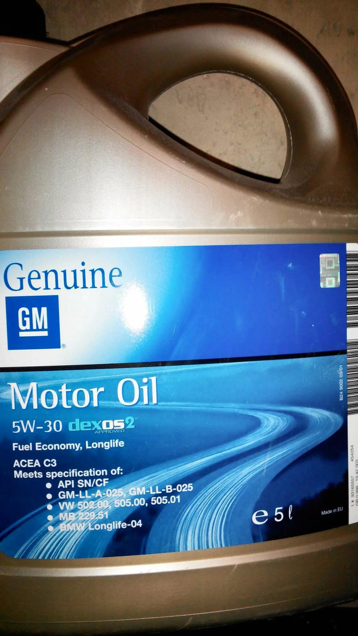 Моторное масло dexos 5w30. GM Motor Oil Dexos 2 5w-30. GM 5w30 dexos2. GM Longlife Dexos 2 5w-30 5л. General Motors dexos2 Longlife 5w30, 5 л.